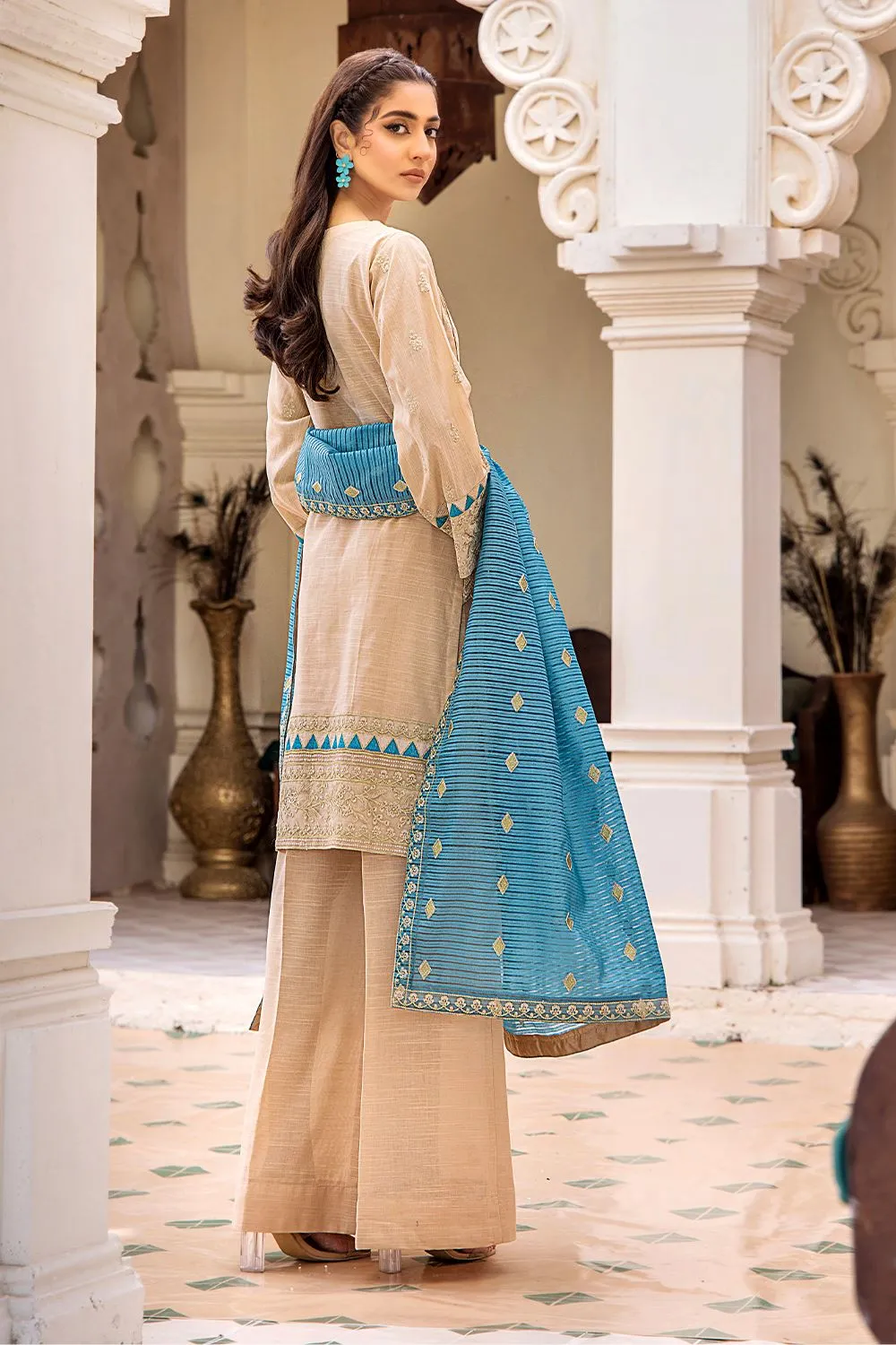 3 Pcs Unstitched Emb Khaddar Suit KKE-1612