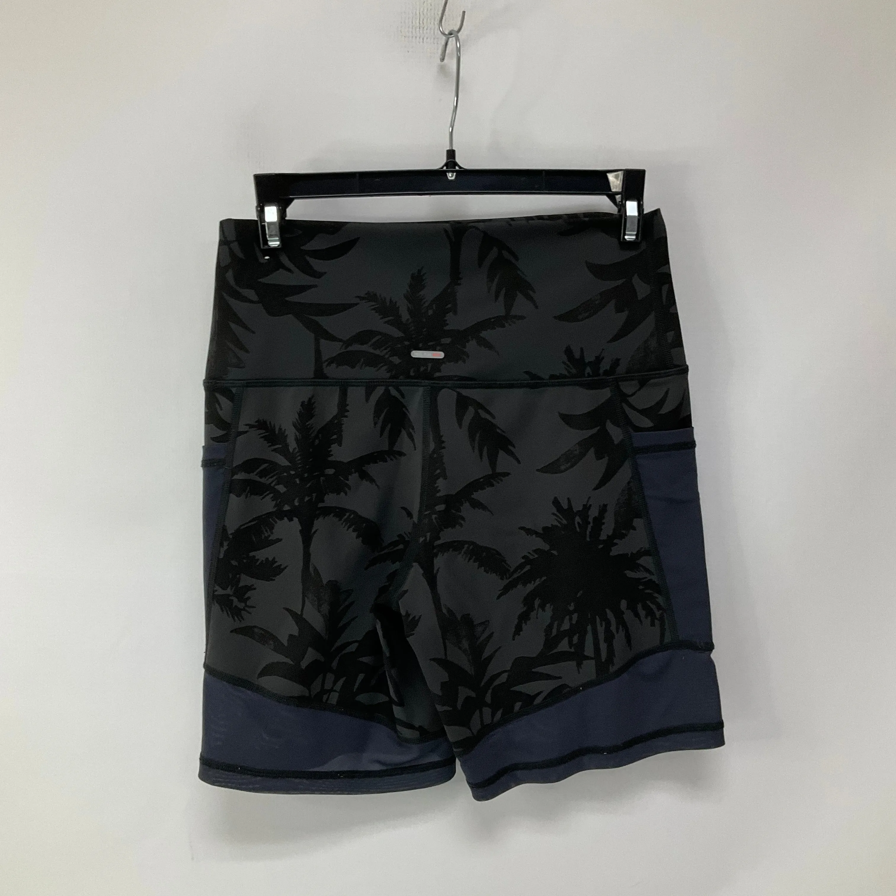 Athletic Shorts By Aerie In Black, Size: L