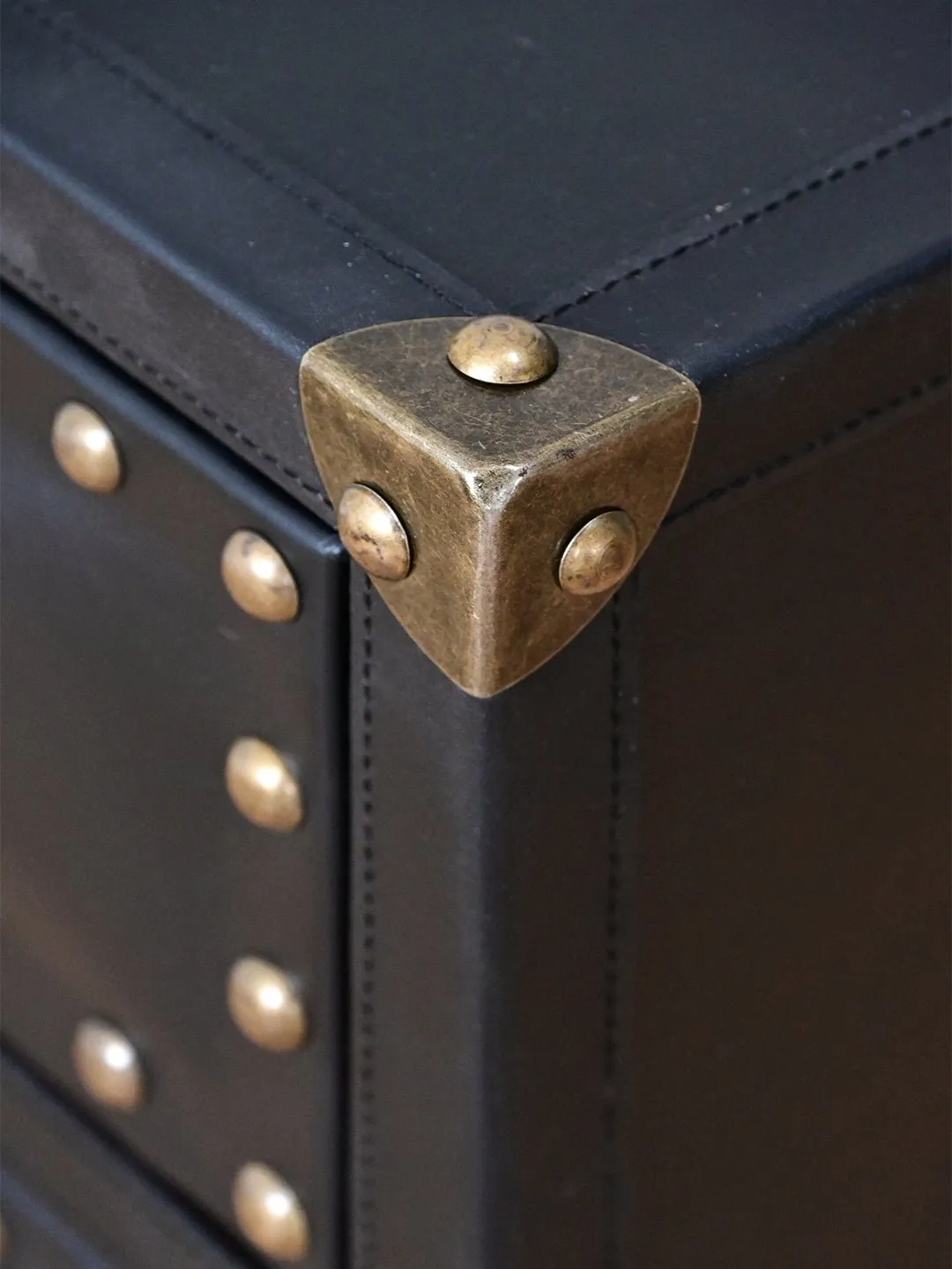 BALTIMORE - TWO DRAWER LEATHER SIDE TABLE