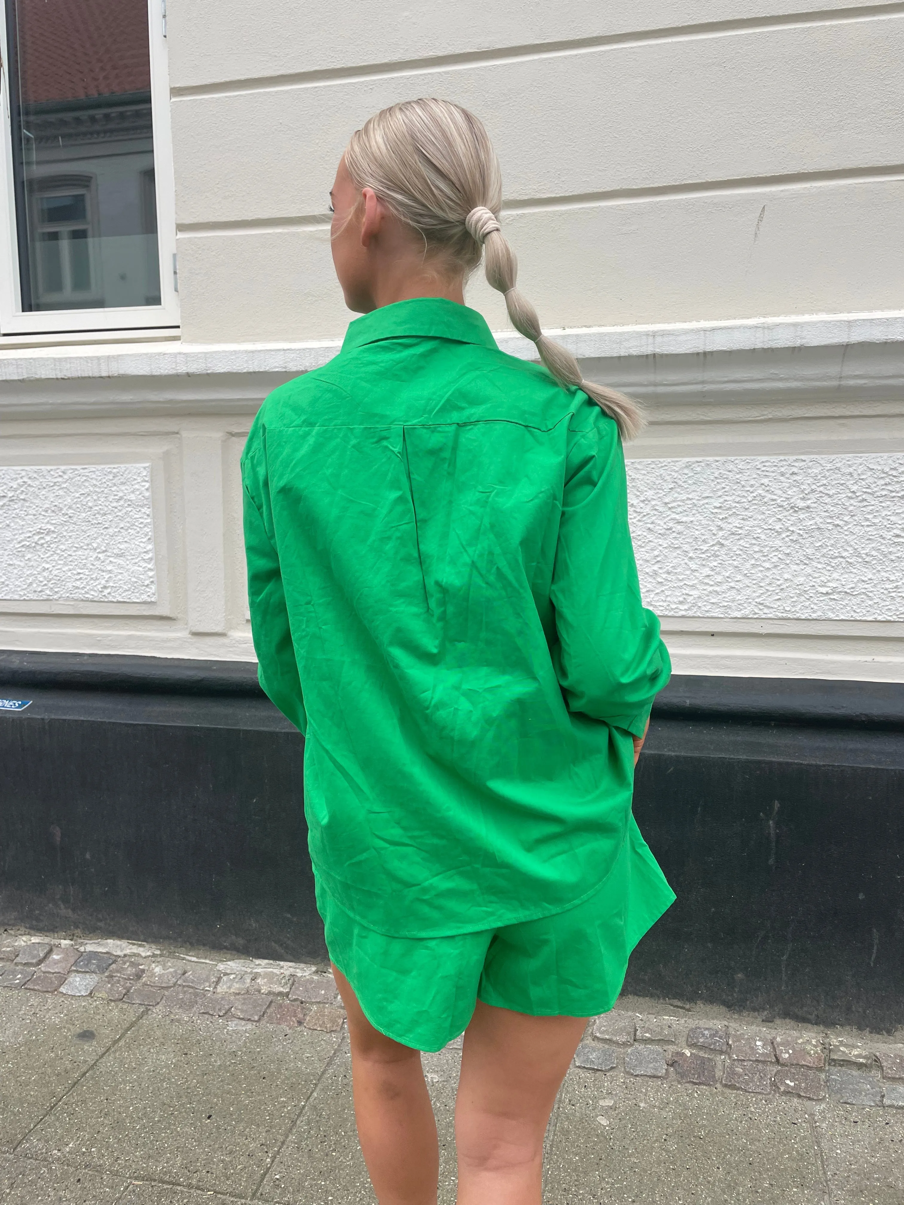 Daydreaming shorts - green