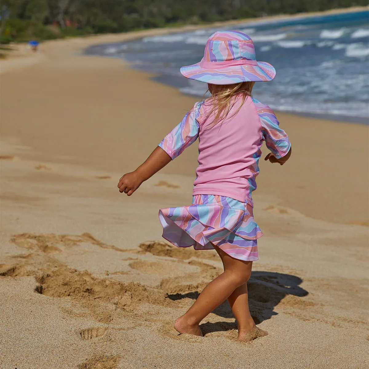 Girl's Short Sleeve Sunny Swim Shirt