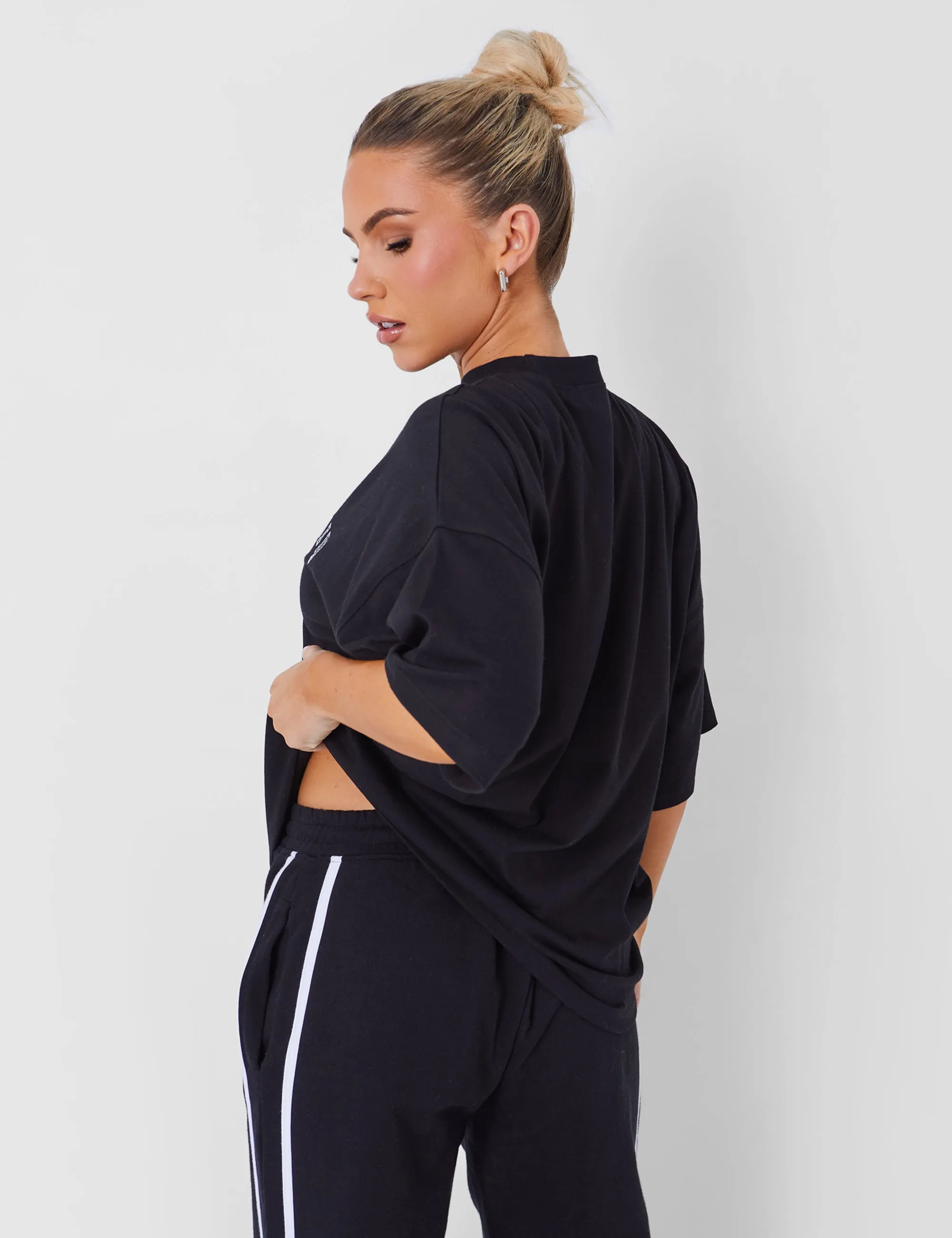 Kaiia Logo Oversized T-shirt in Black