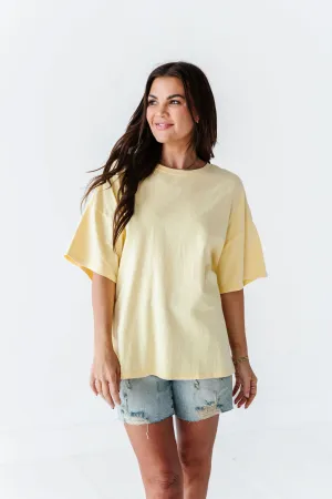 Lisa Oversized Boyfriend Tee in Pastel Yellow