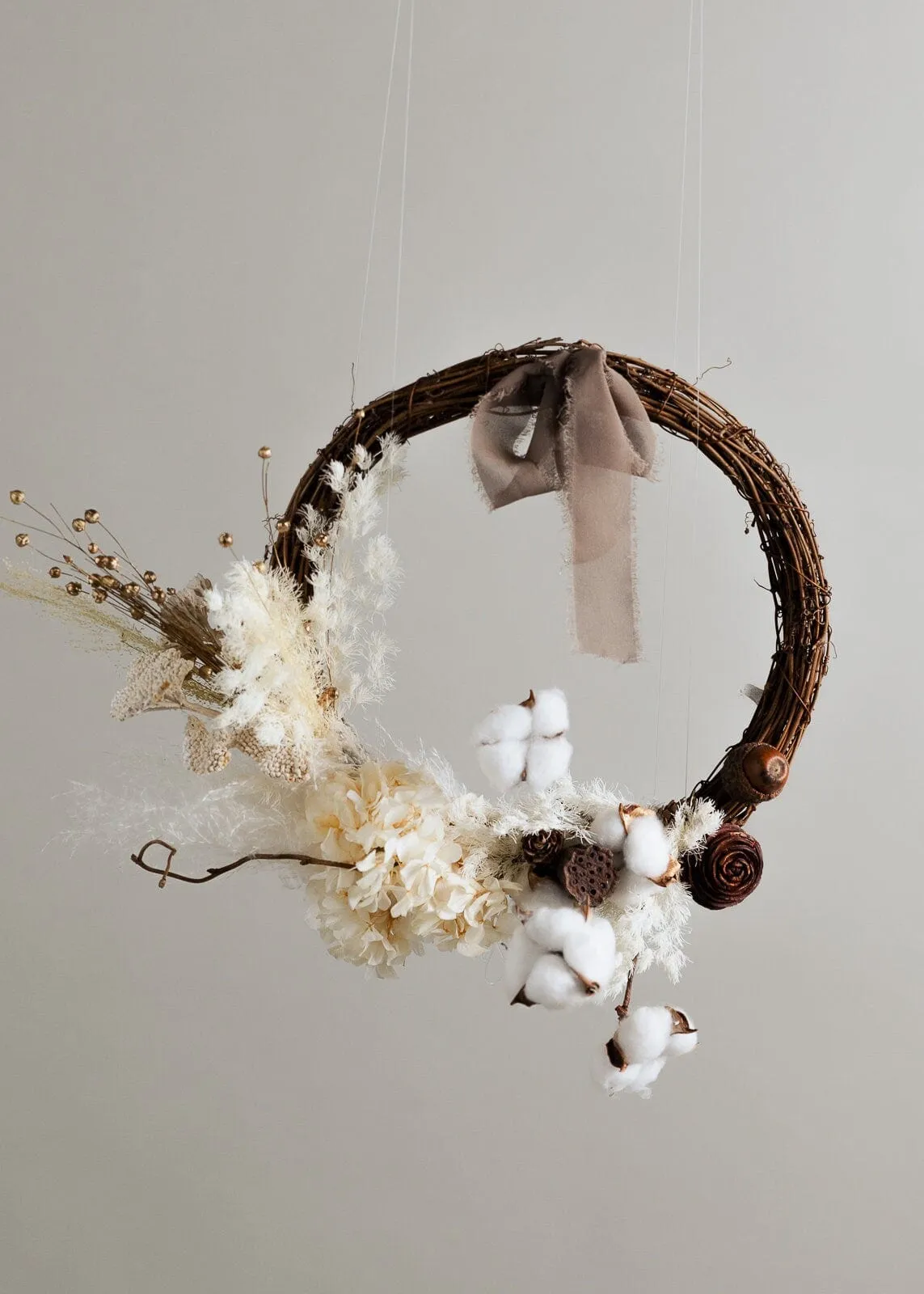 Modern Christmas Wreath No.9 / Cotton in Soft Winter Door Wreath Christmas Decoration / Christmas Wreath / Xmas Door Wreath